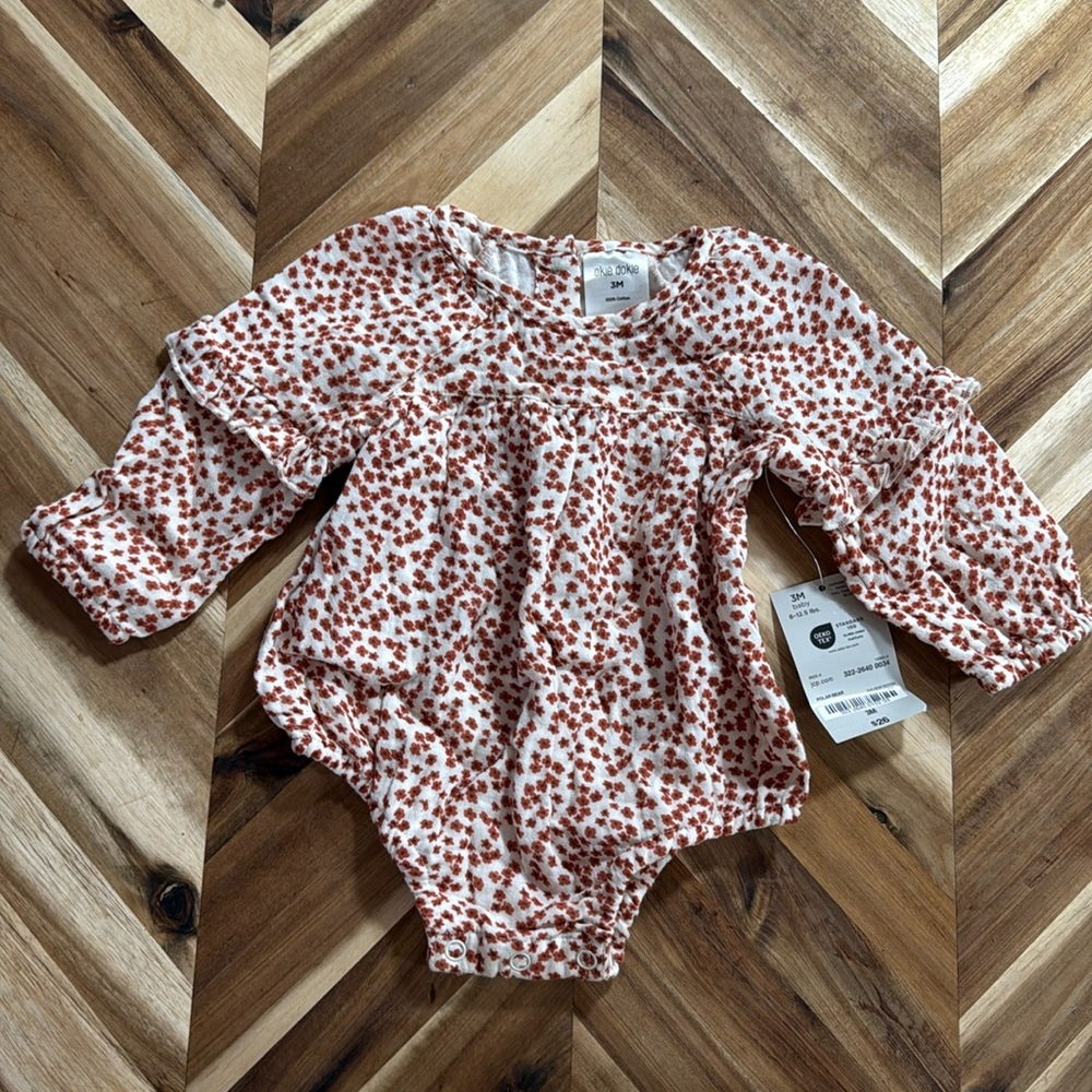 BNWT Okie Dokie BabyGirl Long Sleeve Onsie